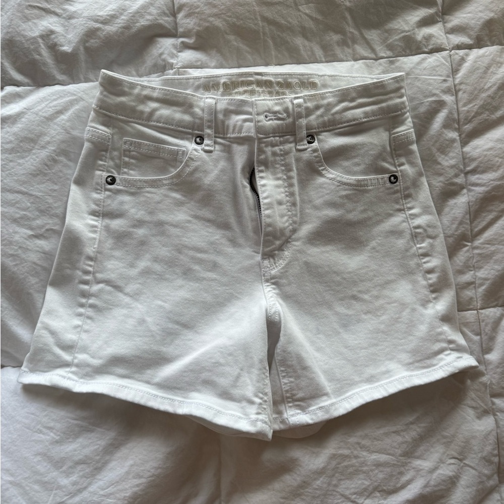American Eagle stretchy white jean shorts, size 2
